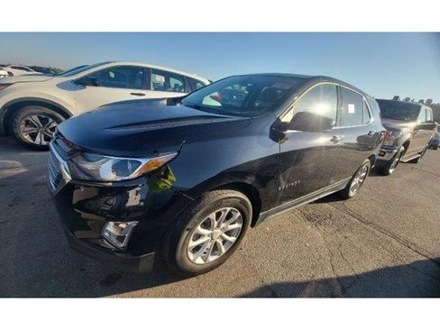Used 2020 Chevrolet Equinox LT w/ LPO, Floor Liner Package image 1