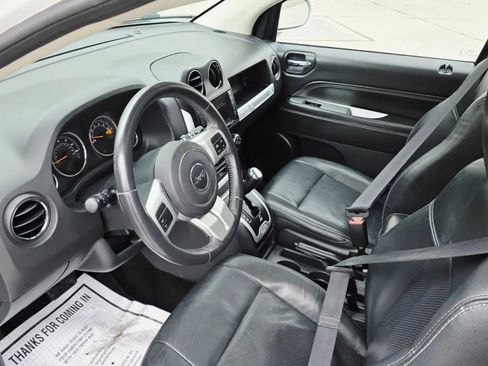 Used 2016 Jeep Compass High Altitude image 9