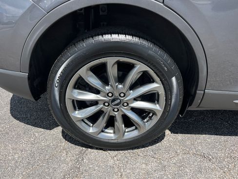 Certified 2022 Lincoln Corsair AWD w/ Premium Package image 10