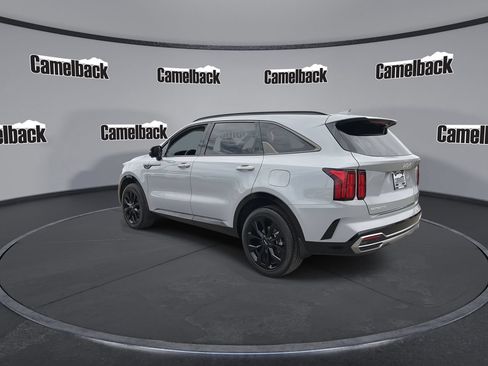 Certified 2023 Kia Sorento SX AWD/4WD image 5