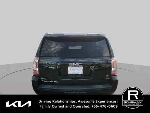 Used 2018 GMC Yukon XL SLT AWD/4WD image 5