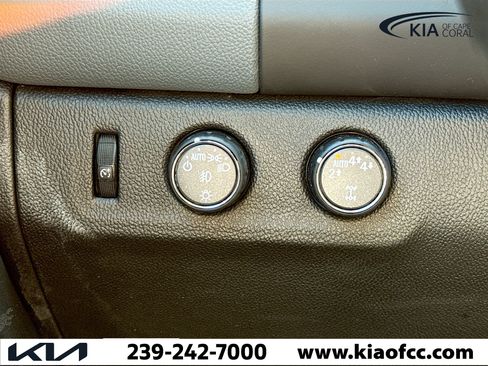 Used 2020 Chevrolet Colorado Z71 image 30