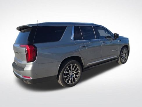 Used 2026 GMC Yukon Denali w/ Sun & Power Step Package RWD image 3