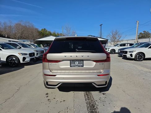 New 2026 Volvo XC60 B5 Plus w/ Protection Package Premier image 14