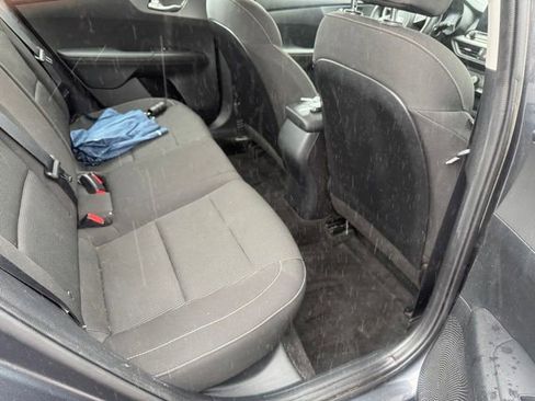 Used 2020 Kia Forte LXS image 14