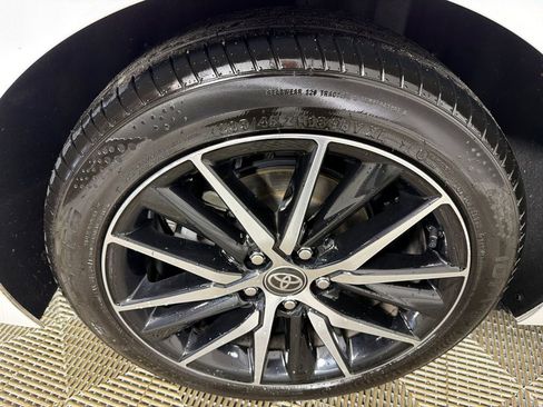 Used 2023 Toyota Camry SE image 17