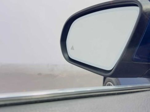 Used 2019 Mercedes-Benz C 300 Sedan image 11