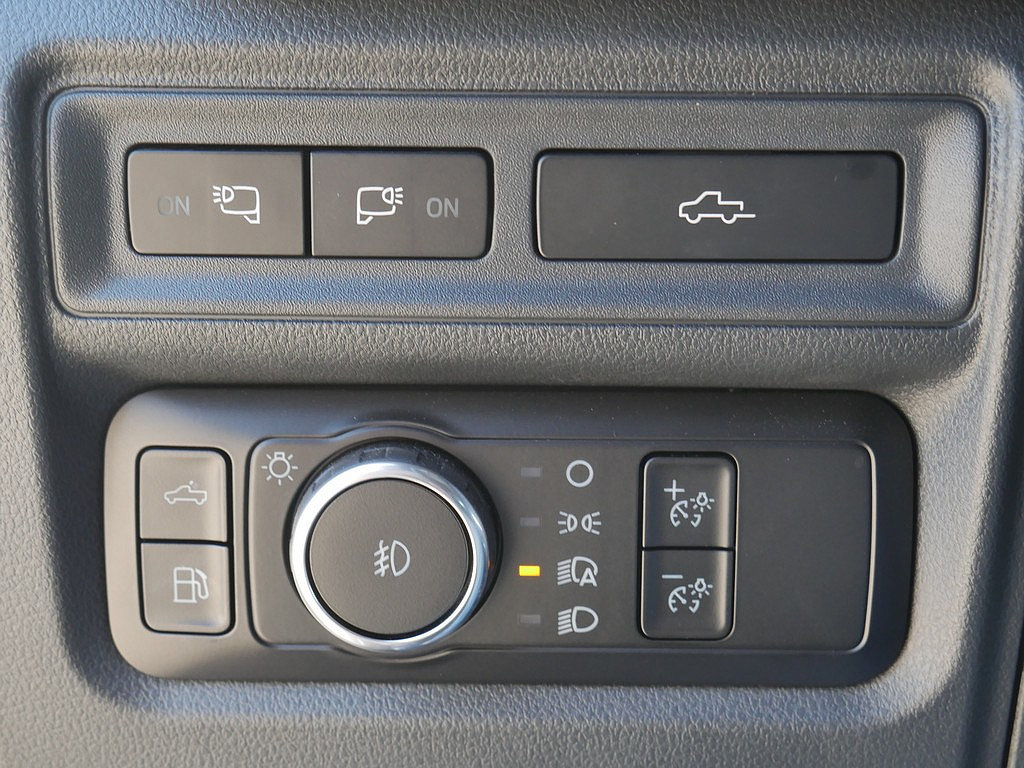 Used 2024 Ford F150 Lariat w/ Equipment Group 502A High AWD/4WD image 29