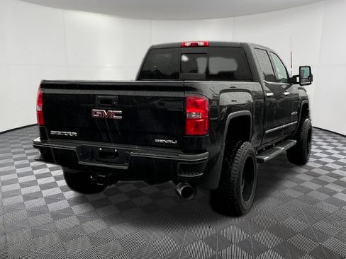 Used 2015 GMC Sierra 3500 Denali AWD/4WD image 6