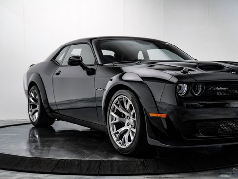 Used 2023 Dodge Challenger SRT Hellcat Redeye image 24