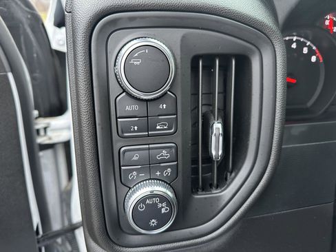 Used 2023 GMC Sierra 1500 Pro w/ Pro Value Package image 23