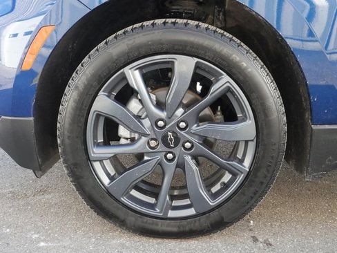 Used 2022 Chevrolet Equinox RS w/ RS Leather Package image 13