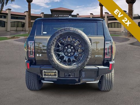 Used 2025 GMC Hummer EV 2X image 7