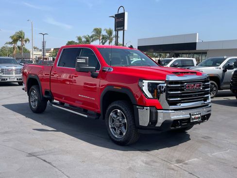 New 2025 GMC Sierra 2500 SLE w/ SLE Value Package; image 3