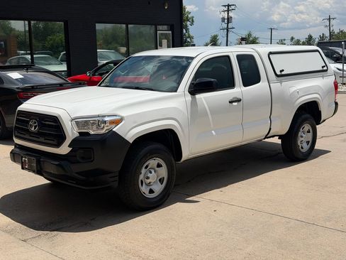 Used 2016 Toyota Tacoma SR RWD image 16
