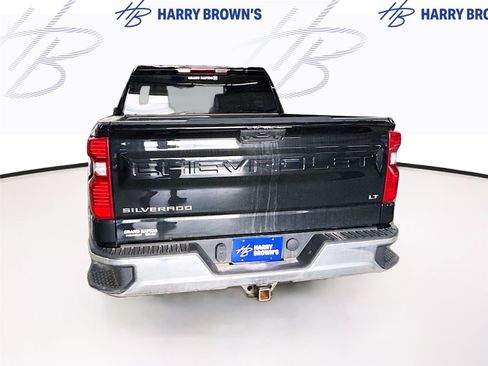 Used 2023 Chevrolet Silverado 1500 LT AWD/4WD image 9