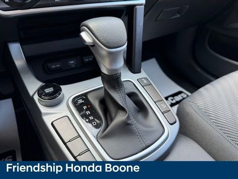 Used 2022 Kia Seltos LX AWD/4WD image 30