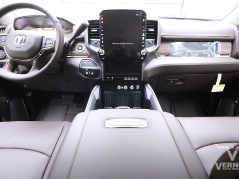 New 2026 RAM 3500 Limited image 13