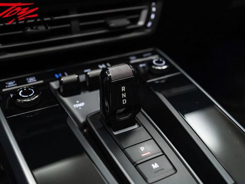 Used 2021 Porsche 911 Turbo S image 54