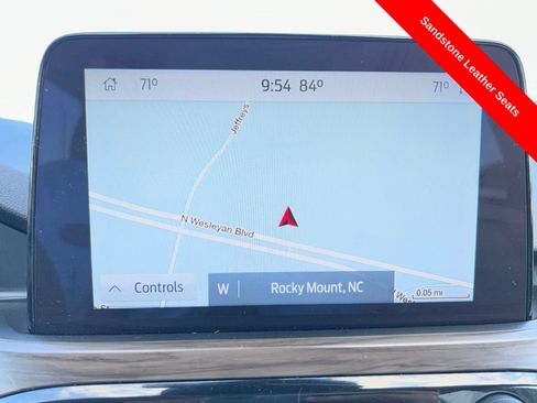 Used 2020 Ford Escape Titanium AWD/4WD image 16