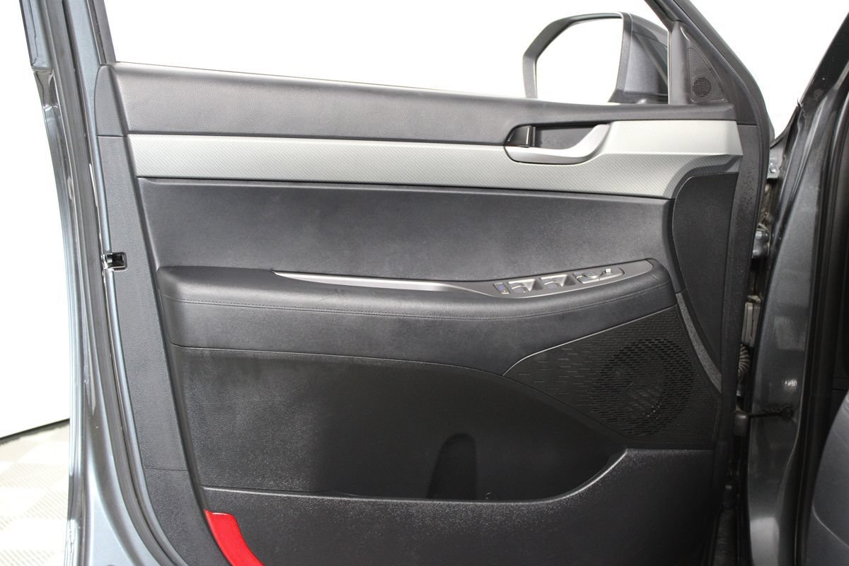 Used 2025 Hyundai Palisade SEL FWD image 9