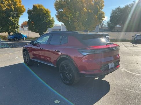 New 2026 Chevrolet Equinox EV RS image 6