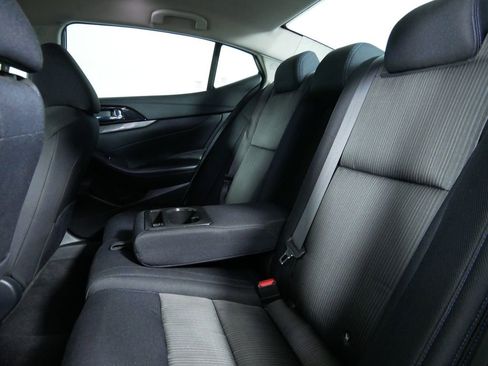 Used 2020 Nissan Maxima 3.5 S w/ Floor Mat Group FWD image 16