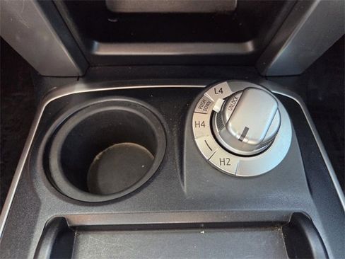 Used 2018 Toyota 4Runner SR5 image 27