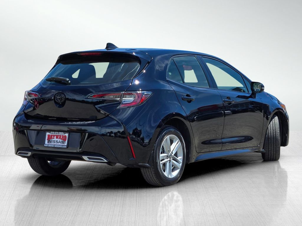 Used 2022 Toyota Corolla SE FWD image 5