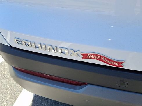 Used 2025 Chevrolet Equinox LT FWD image 26