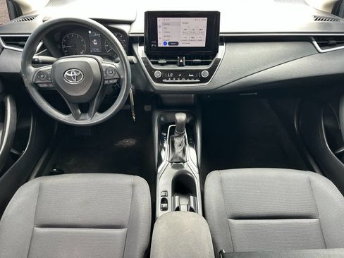 Used 2023 Toyota Corolla LE FWD image 13