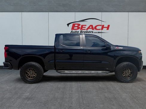 Used 2019 Chevrolet Silverado 1500 LT Trail Boss AWD/4WD image 9