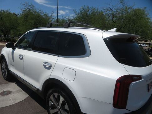 Used 2020 Kia Telluride S FWD image 7