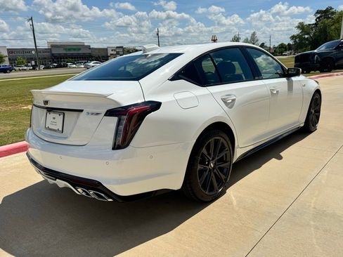 New 2026 Cadillac CT5 V RWD image 5