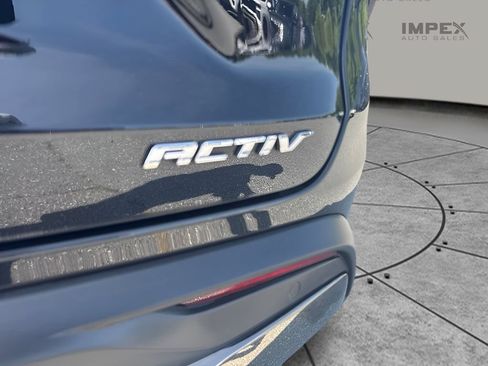 Used 2025 Chevrolet Trax ACTIV w/ Driver Confidence Package FWD image 20