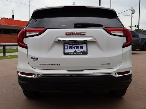 Certified 2024 GMC Terrain SLT AWD/4WD image 5