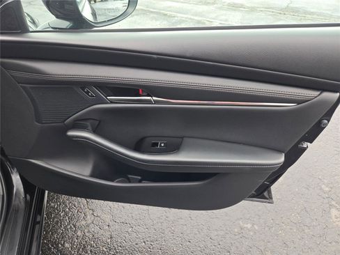 Used 2025 MAZDA MAZDA3 s image 6