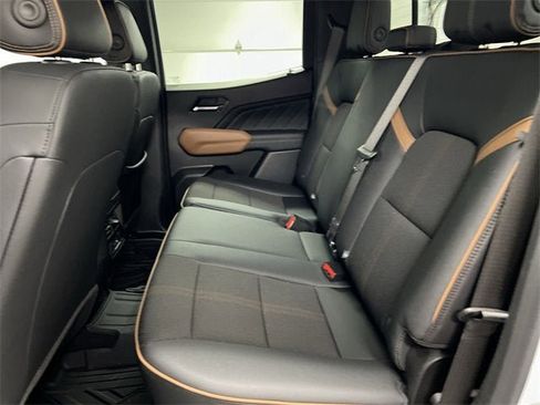 Certified 2024 GMC Canyon AT4 image 24