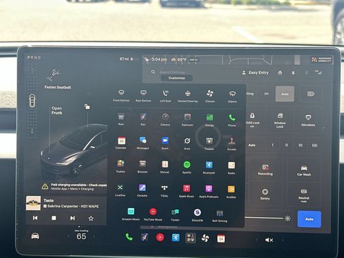 Used 2024 Tesla Model 3 Long Range AWD/4WD image 26