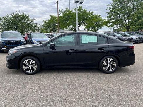 Certified 2025 Subaru Legacy Premium w/ Popular Package #1A AWD/4WD image 4