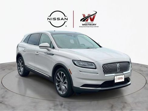 Used 2022 Lincoln Nautilus Reserve w/ Equipment Group 201A AWD/4WD image 1