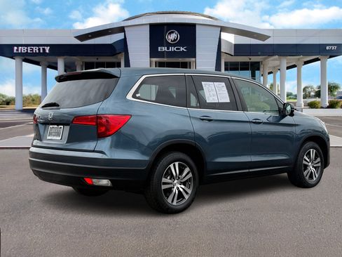 Used 2017 Honda Pilot EX-L image 3