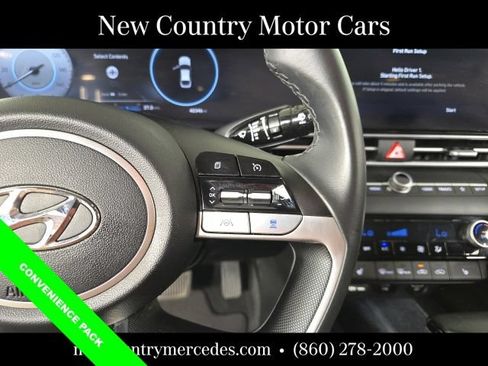 Used 2023 Hyundai Elantra SEL w/ Convenience Package FWD image 18