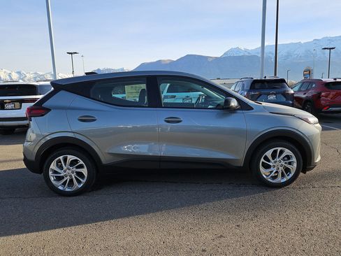 New 2027 Chevrolet Bolt LT w/ Comfort Package image 2