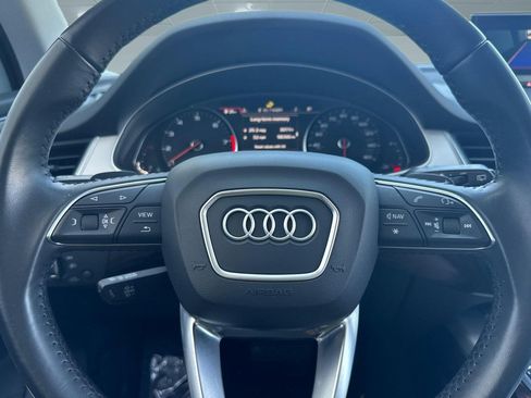 Used 2019 Audi Q7 2.0T Premium AWD/4WD image 15