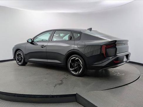 Used 2025 Kia K4 EX FWD image 6