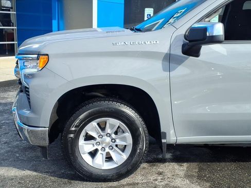 Used 2024 Chevrolet Silverado 1500 LT w/ Protection Package image 7