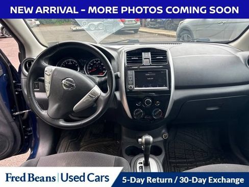 Used 2019 Nissan Versa SV w/ SV Special Edition Package FWD image 11