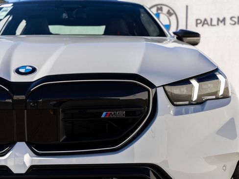 New 2026 BMW M5 w/ Carbon Package image 9