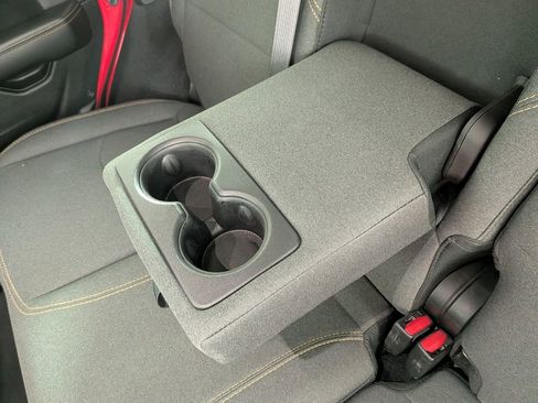 Certified 2025 Jeep Wrangler Unlimited Sahara image 35